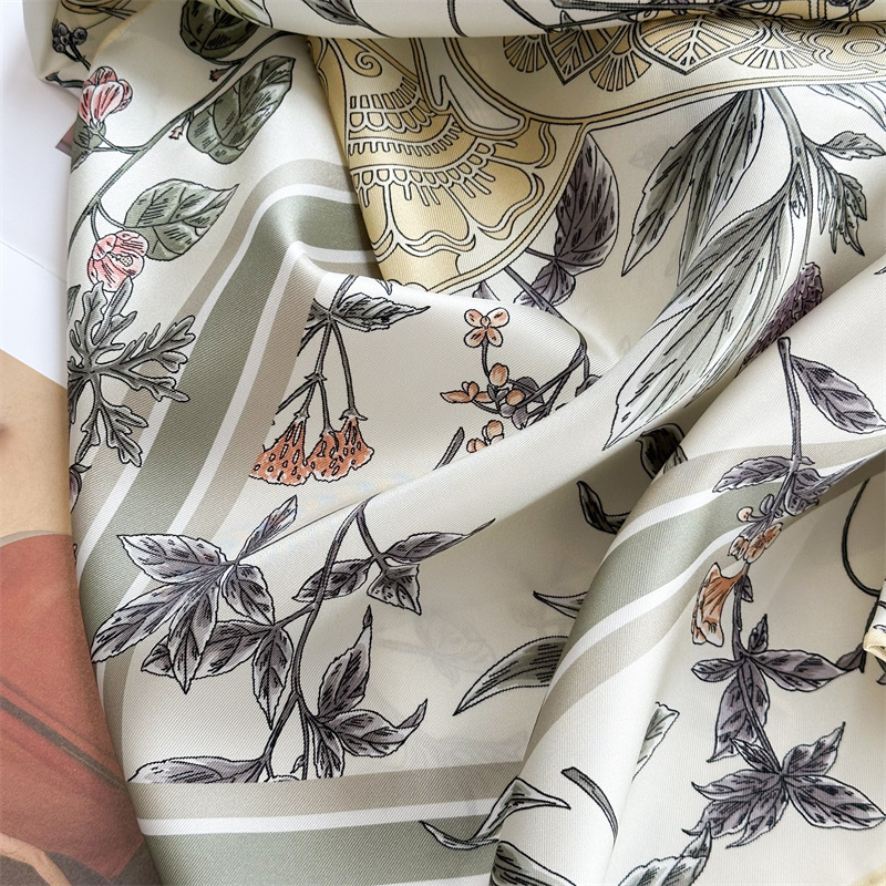 Mulberry Silk Scarf 90 Women S - Luxury Bags China 评论和价格