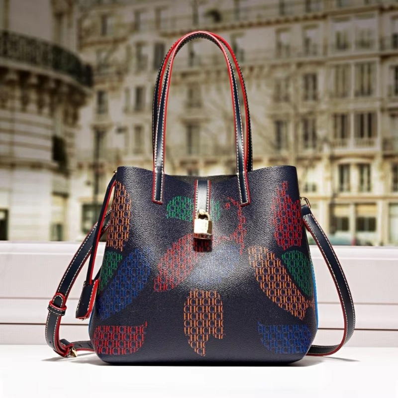 Elegant Women's Leather Crossb - Luxury Bags Tote 评论和价格
